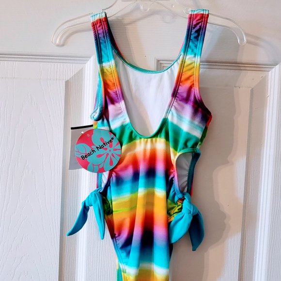 BNWT Sz 4 Gorgeous Bright-Colored Swimsuit 1-Piece w/Rhinestone Heart- SO PRETTY - Picture 4 of 10